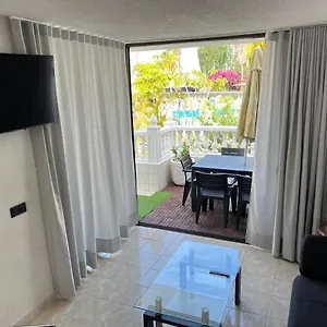 https://fantastic-bungalow-playa-de-las-amricas.tenerifehoteles.net